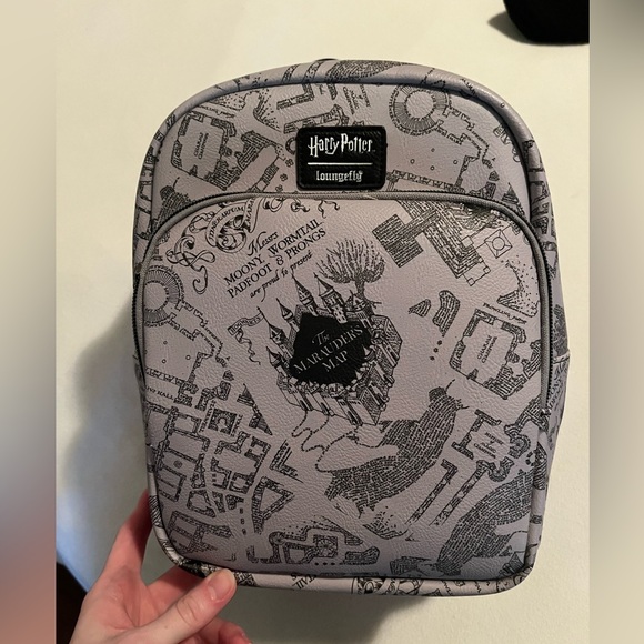 EUC Harry Potter Marauders Map Backpack - Picture 1 of 8